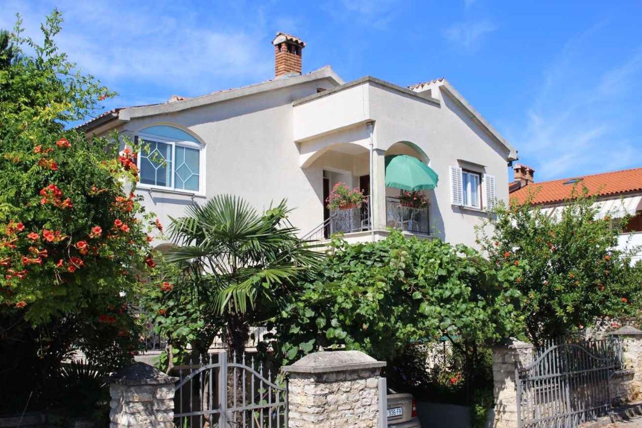 In Porec/istrien 10047 Apartment